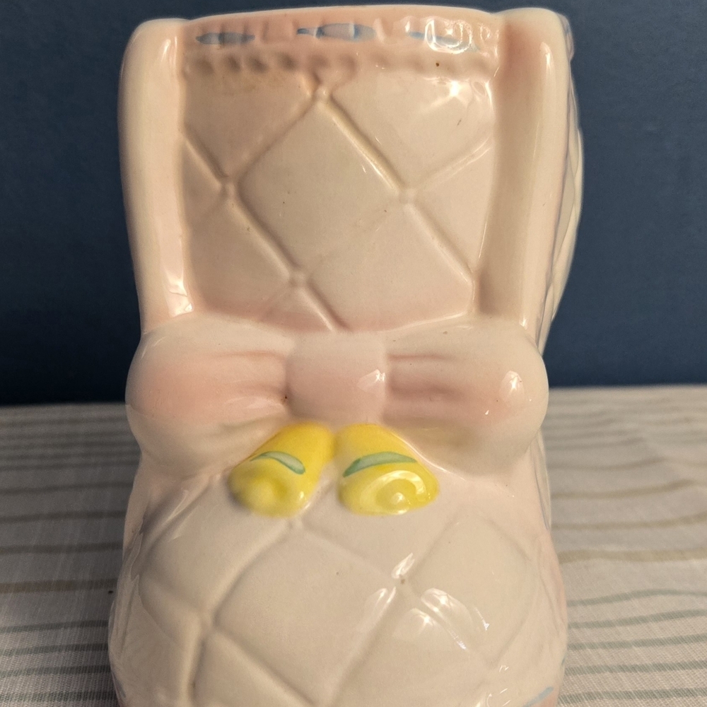 My-Neil Vintage Handcrafted Planter